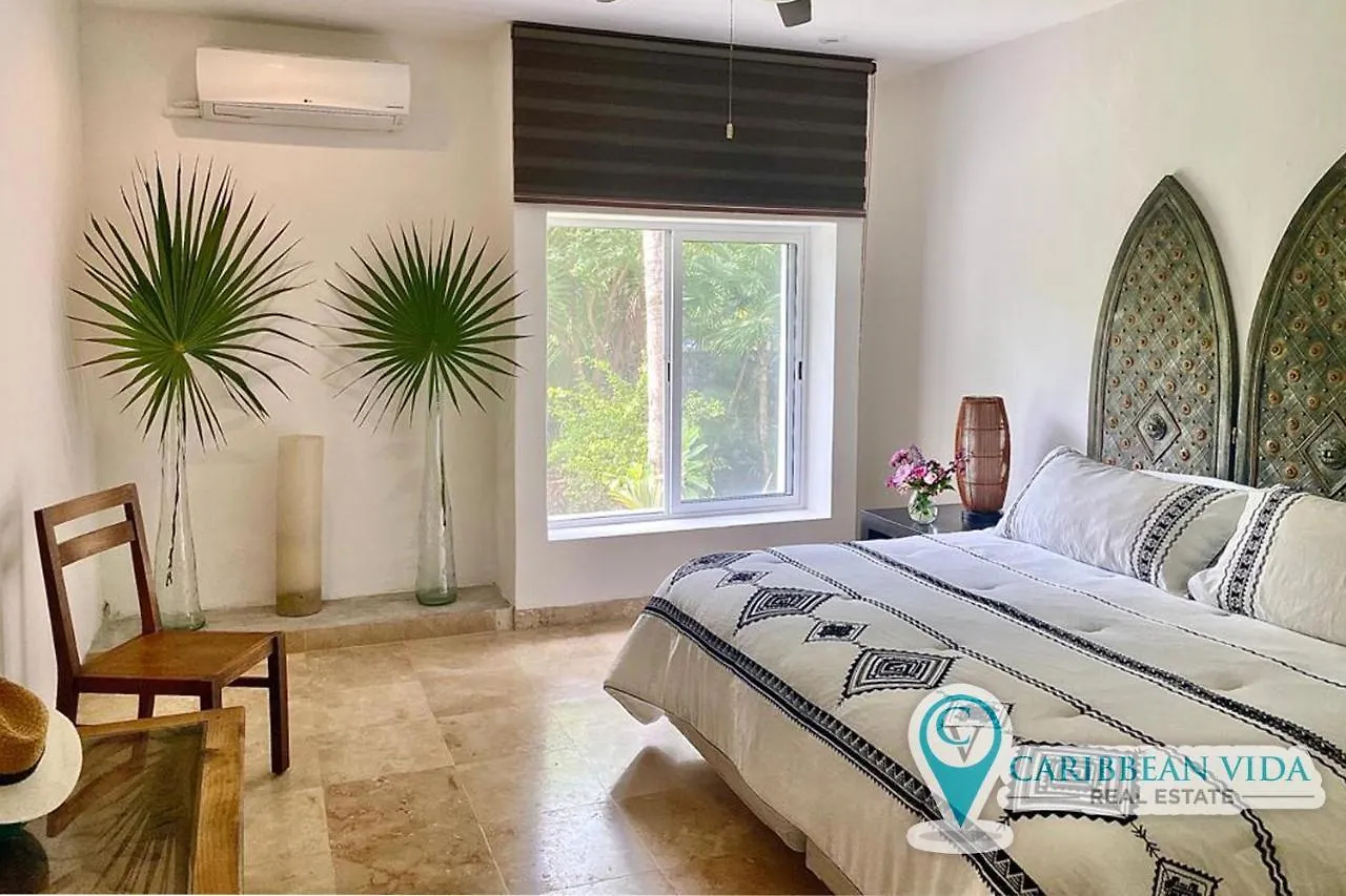 Stunning And Stylish 2 Bedroom Unit At Mar H2O! Playa del Carmen
